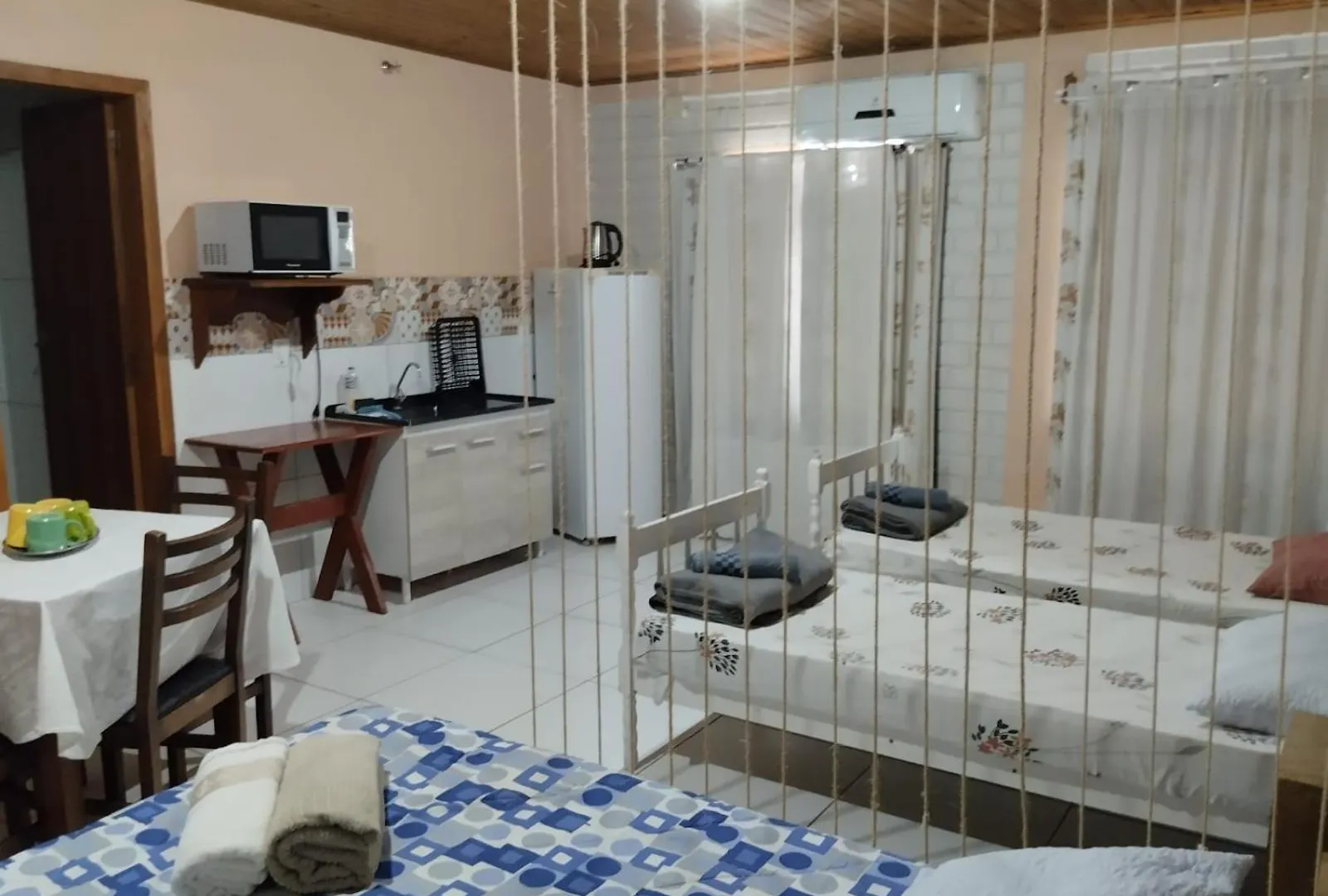 Pousada GaropaBAH Chalé Siriu Praia do Rosa Inn